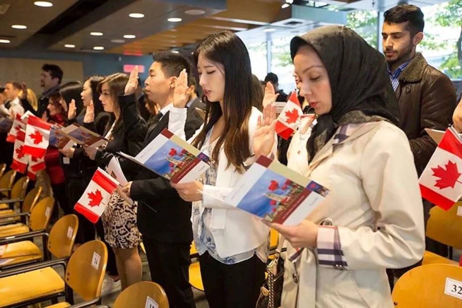بیش از 379 هزار نفر شهروندی کانادا دریافت کردند